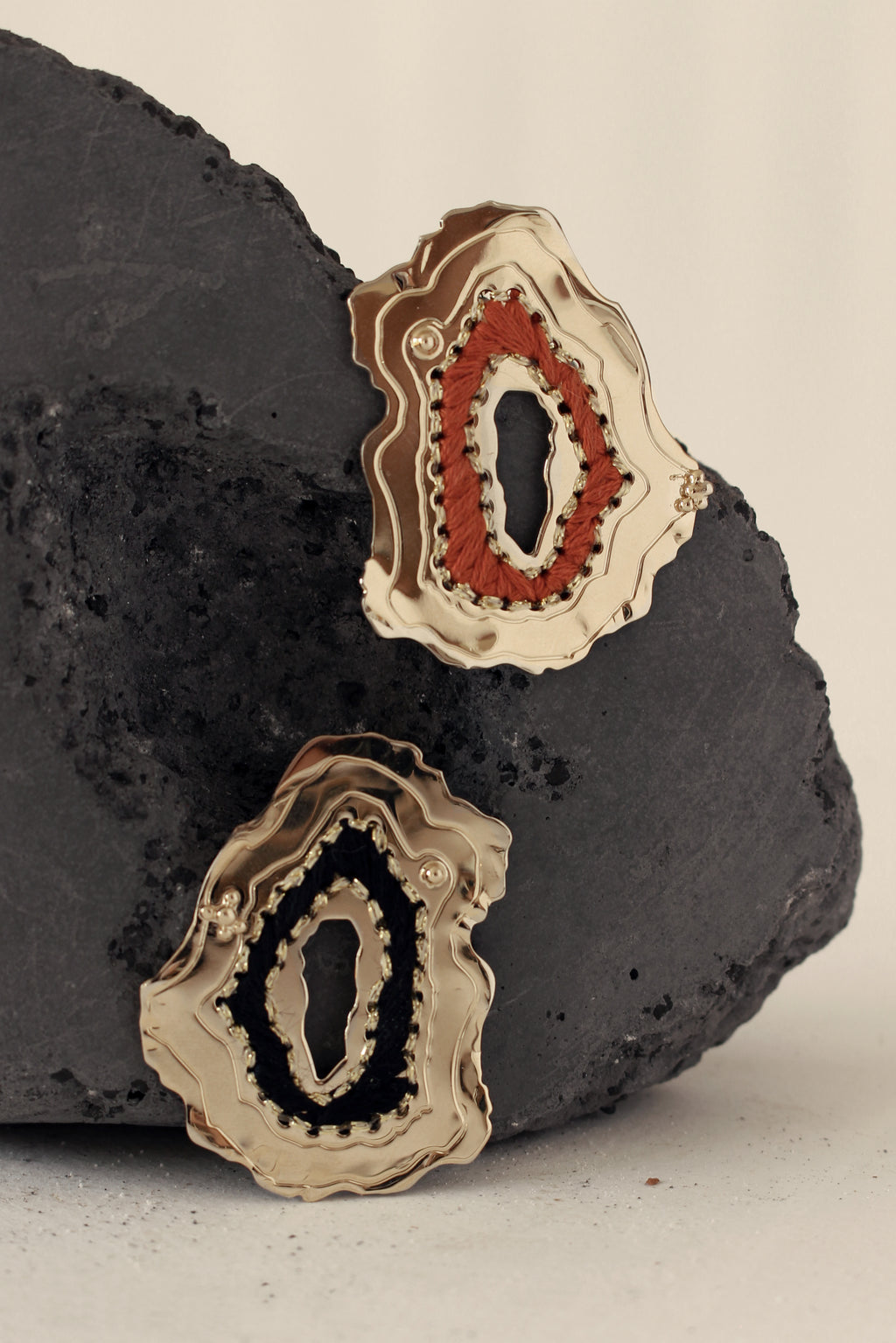 GEODES BRODEES - BO - EARRINGS