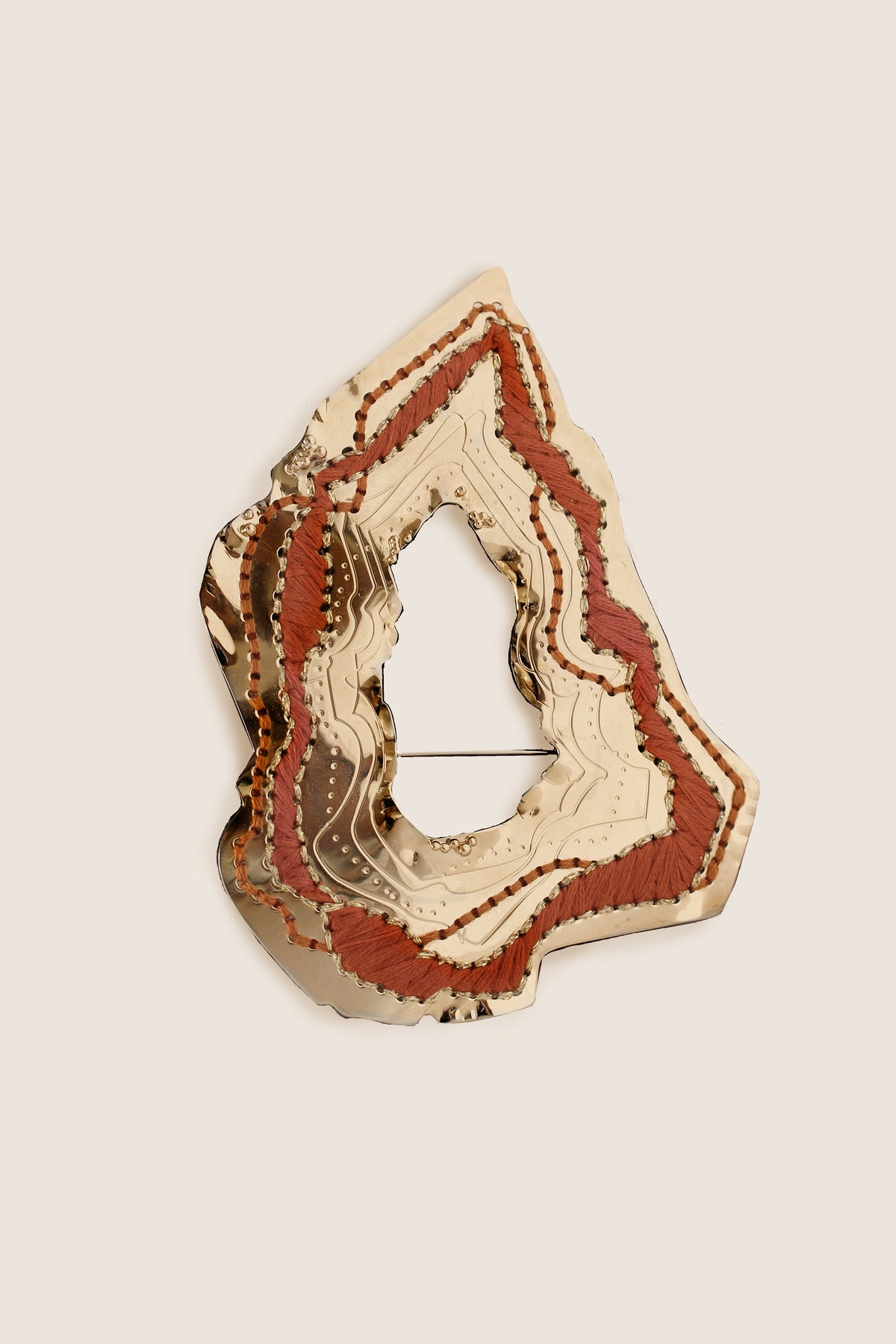 GEODE BRODEE BRIQUE - BROCHE XXL - PIECE UNIQUE